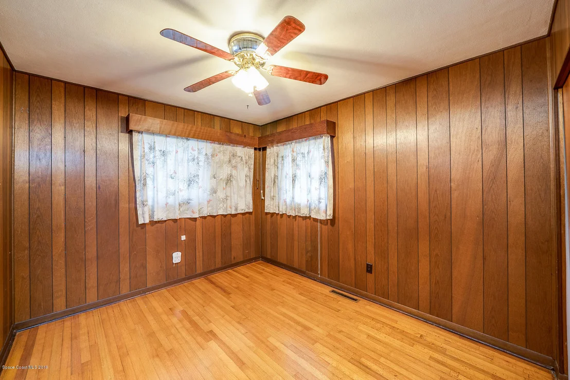 Photo of 124 Lagoon Avenue
