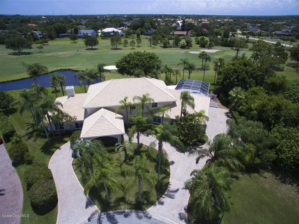 Photo of 490 Pine Needles Court