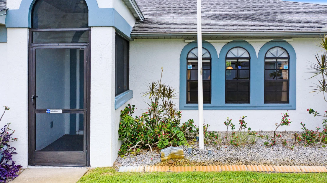 Photo of 1909 Trevino Circle N