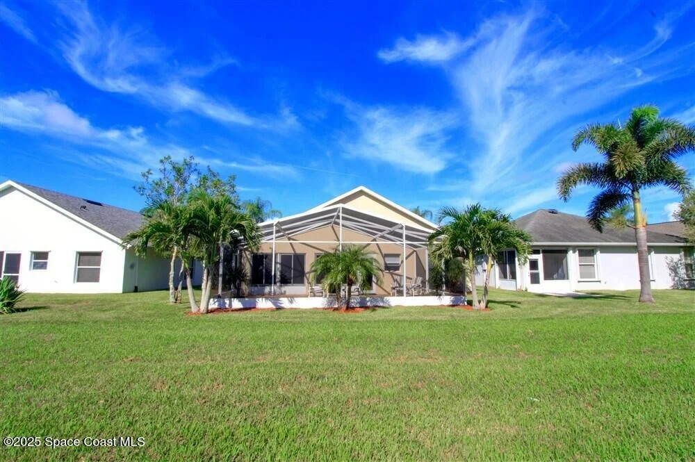 Photo of 2436 Addington Circle