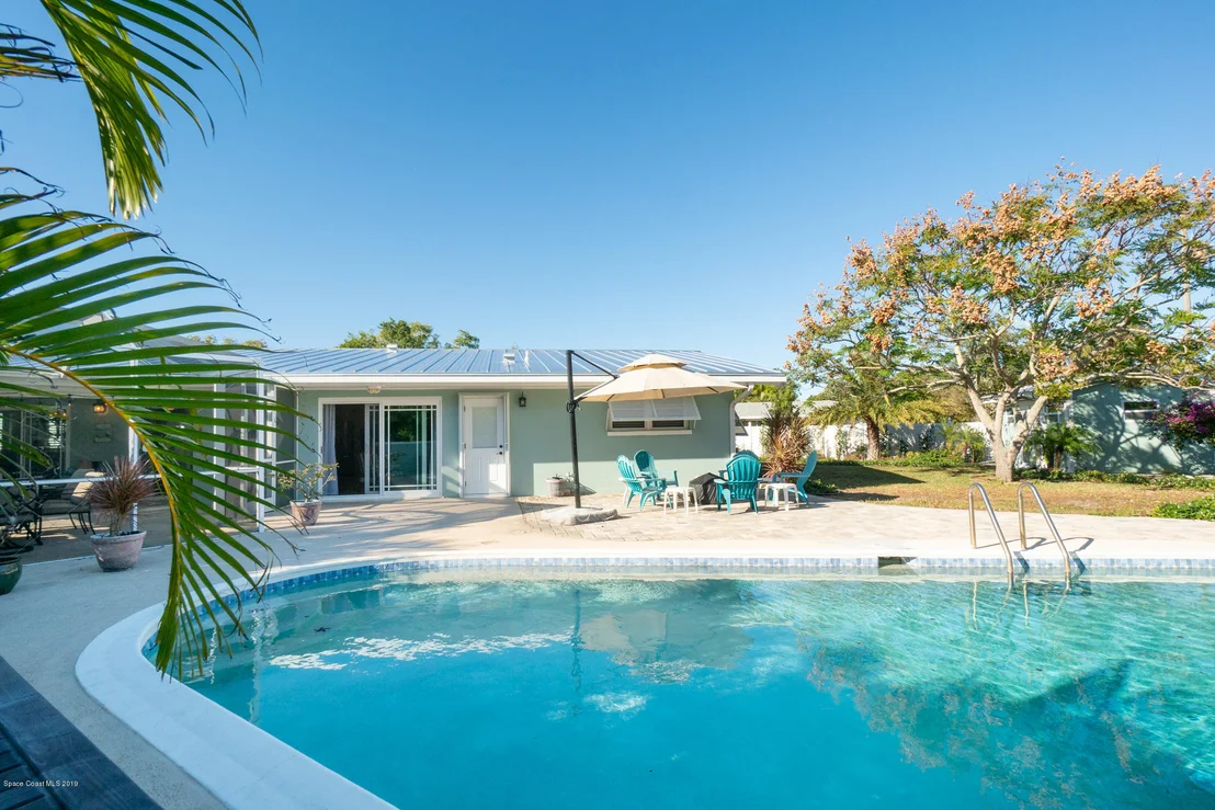 Photo of 905 Magnolia Drive