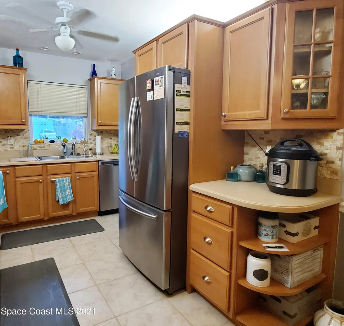 Photo of 2324 Chaucer Street