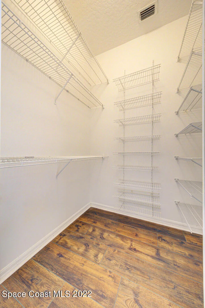 Photo of 993 Wildwood Drive