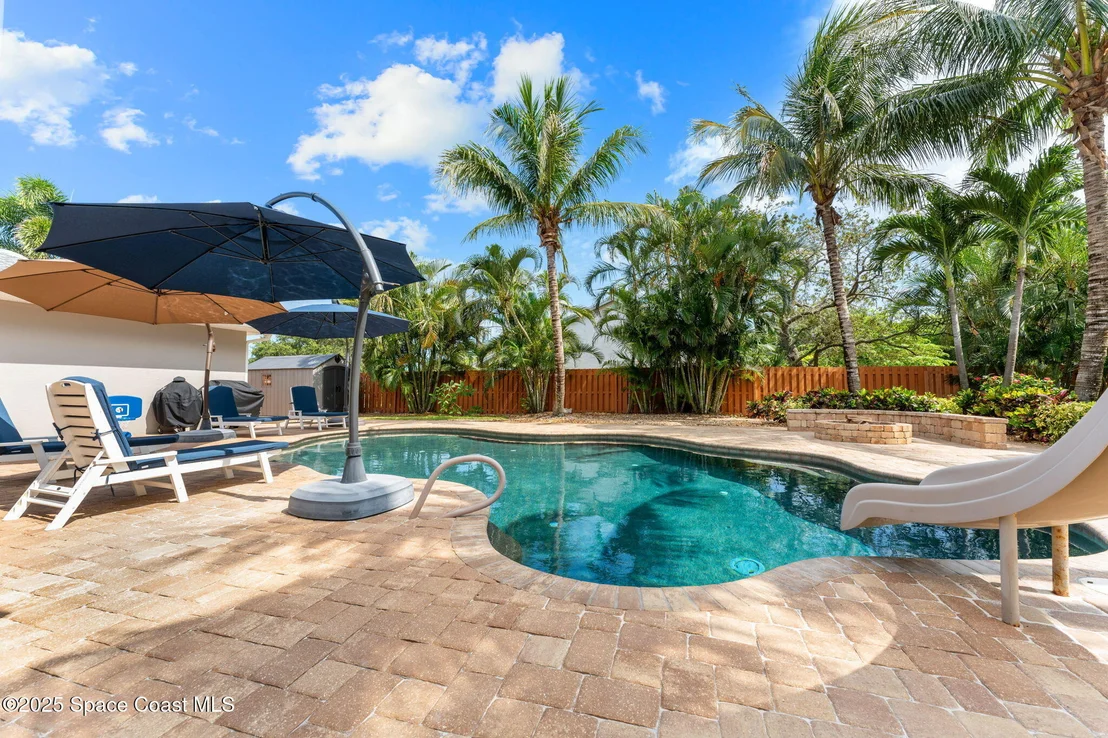 Photo of 565 Solitaire Palm Drive