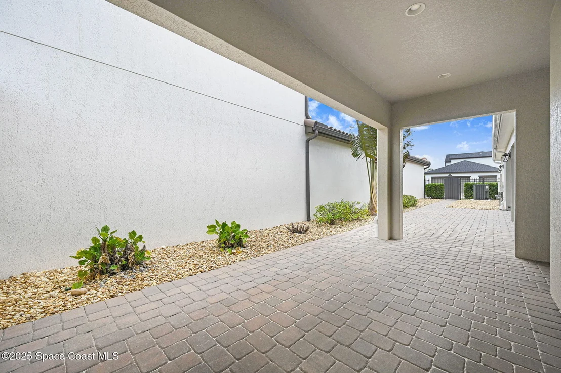Photo of 2246 Pravny Lane