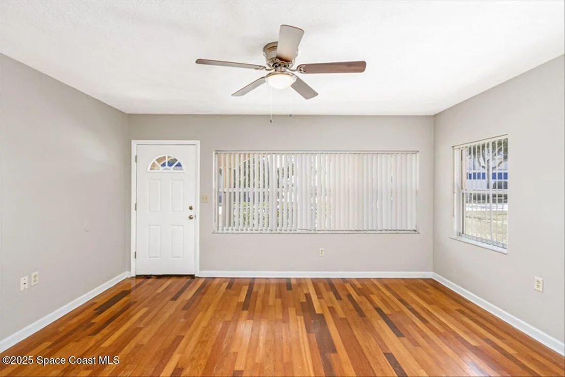 Photo of 1020 Seminole Drive