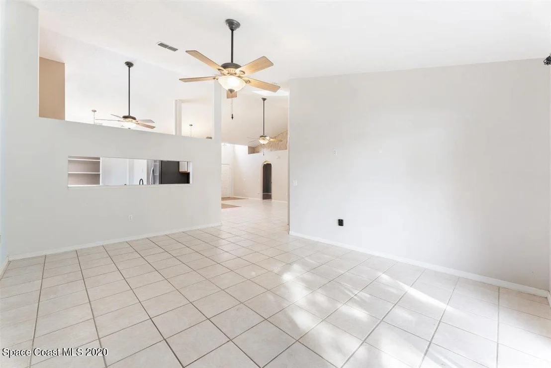 Photo of 1461 Crane Creek Boulevard