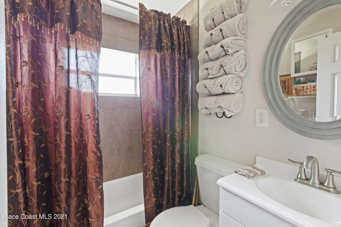 Photo of 4163 Robinhood Drive