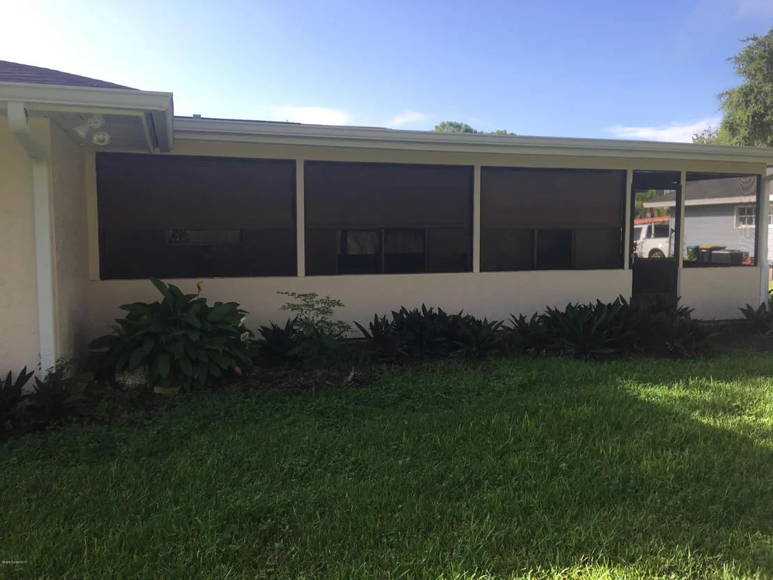 Photo of 1509 Van Eck Road NE