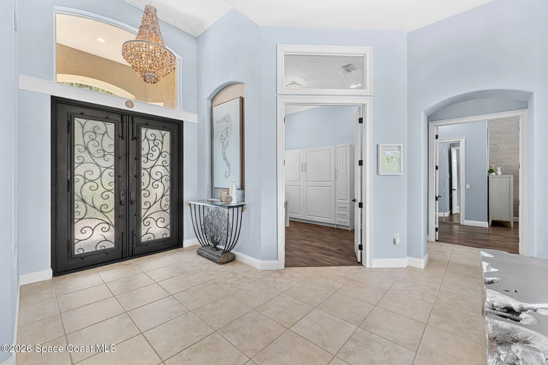 Photo of 242 Flanders Drive