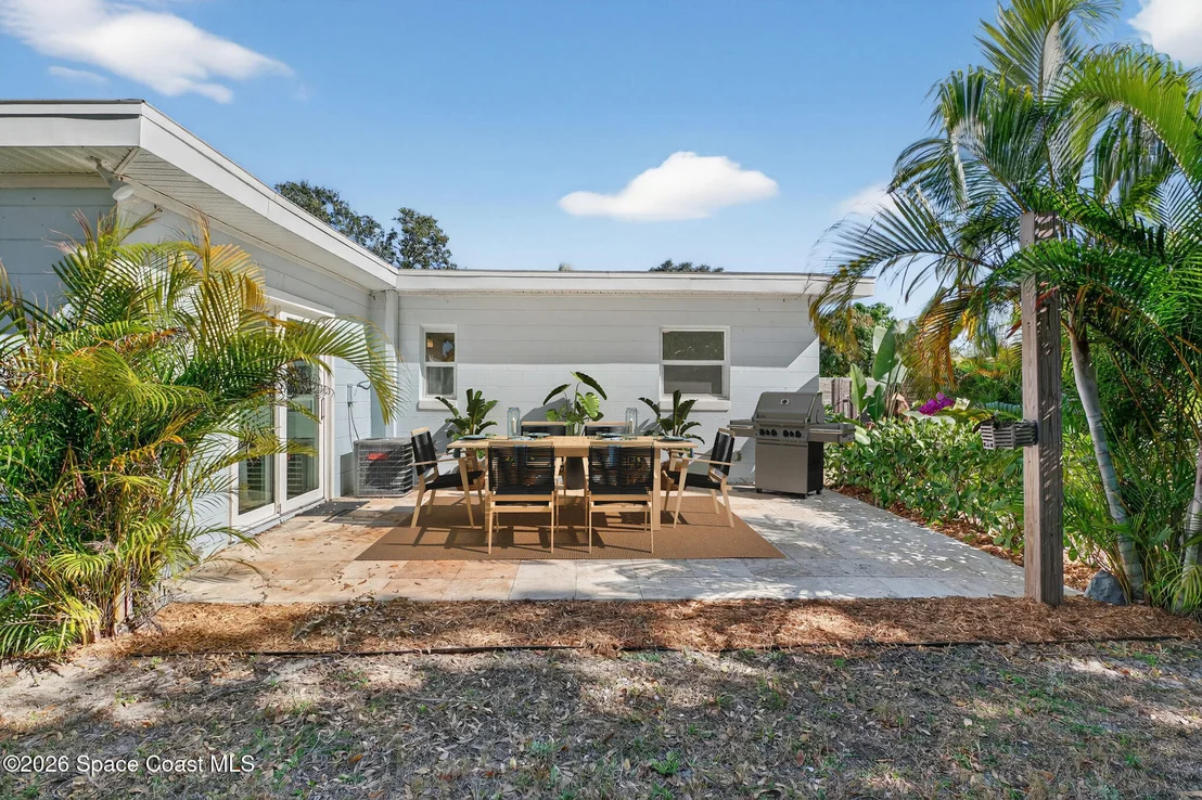 Photo of 1932 Cedarwood Drive