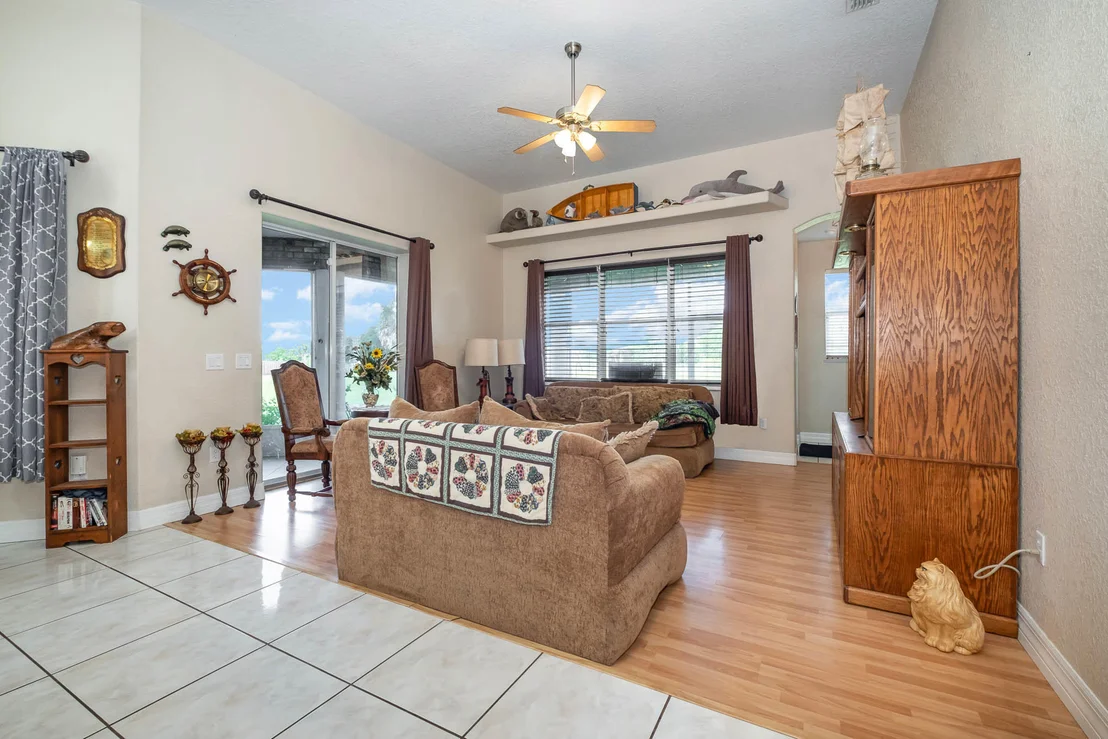 Photo of 4420 Dixie Way
