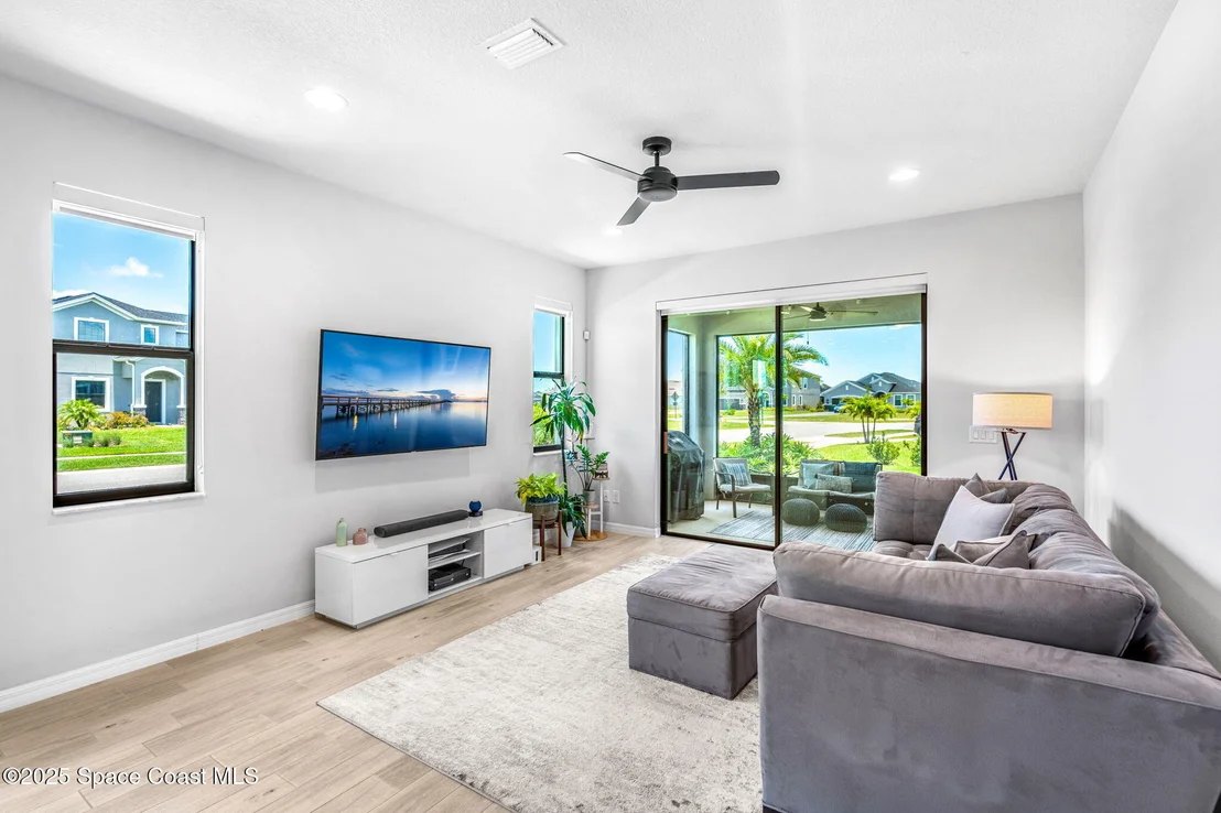 Photo of 3194 Blazing Star Drive