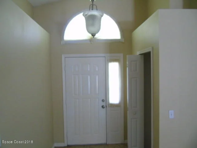Photo of 2801 Saint James Lane