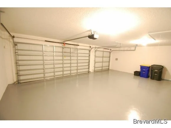 Photo of 3890 Waterford