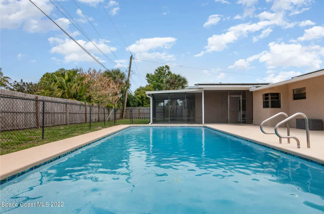 Photo of 2920 Emory Street