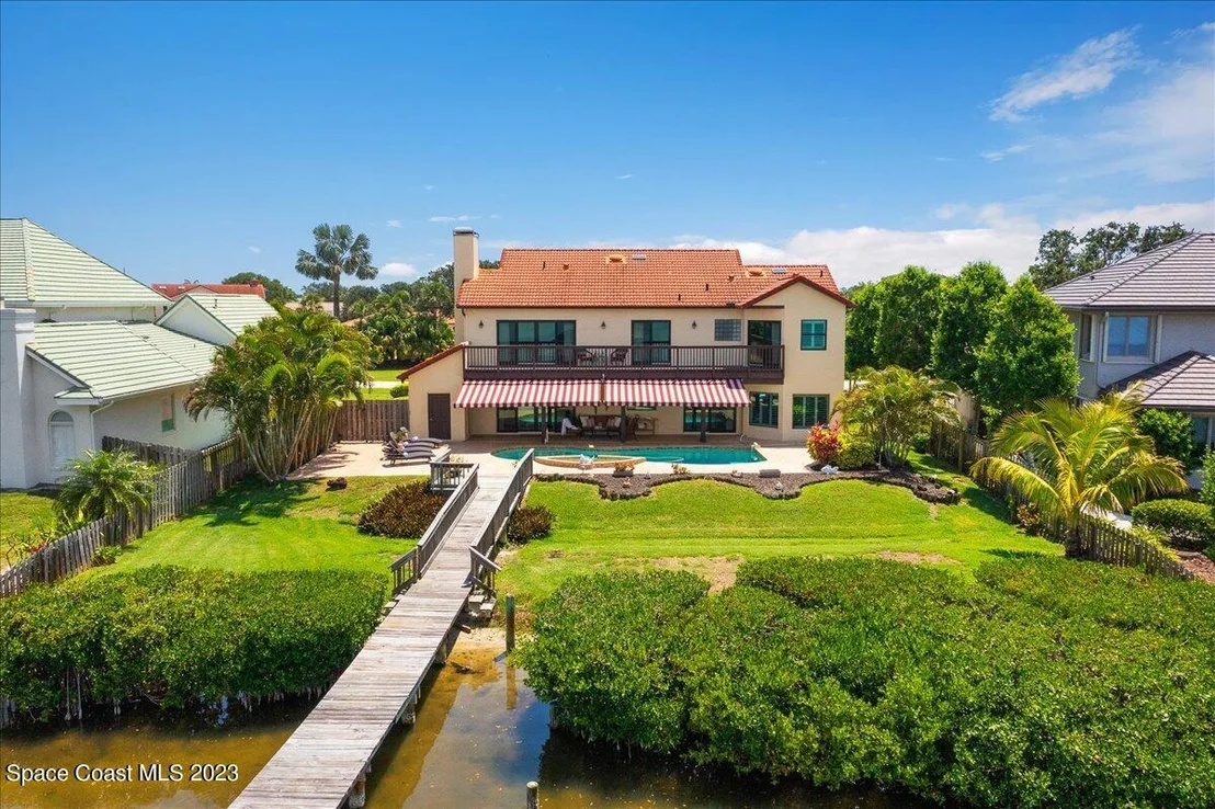 Photo of 544 Lanternback Island Drive
