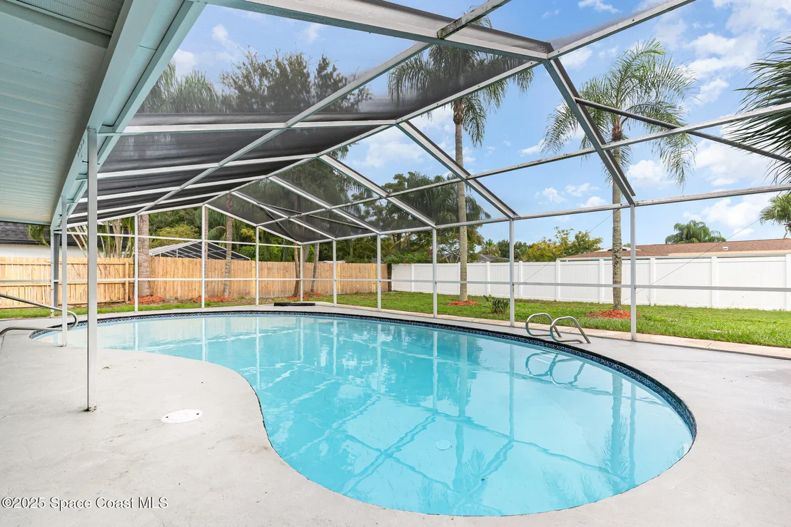 Photo of 750 Burman Lane NE