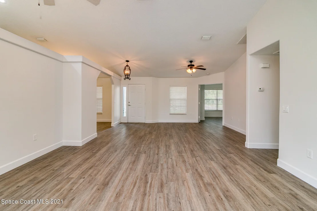 Photo of 1227 Winding Meadows Road