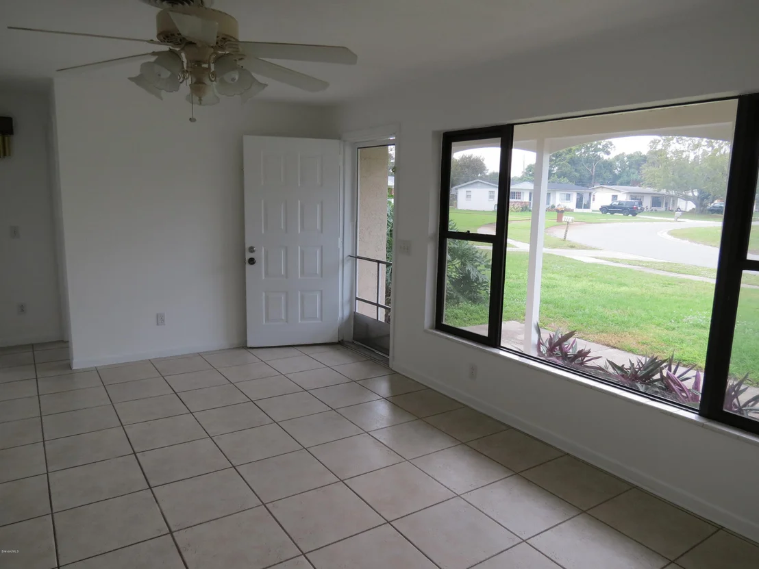 Photo of 1011 Barclay Drive