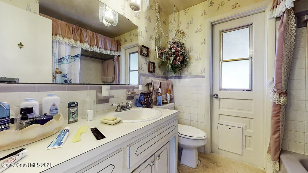 Photo of 411 Carmine Drive