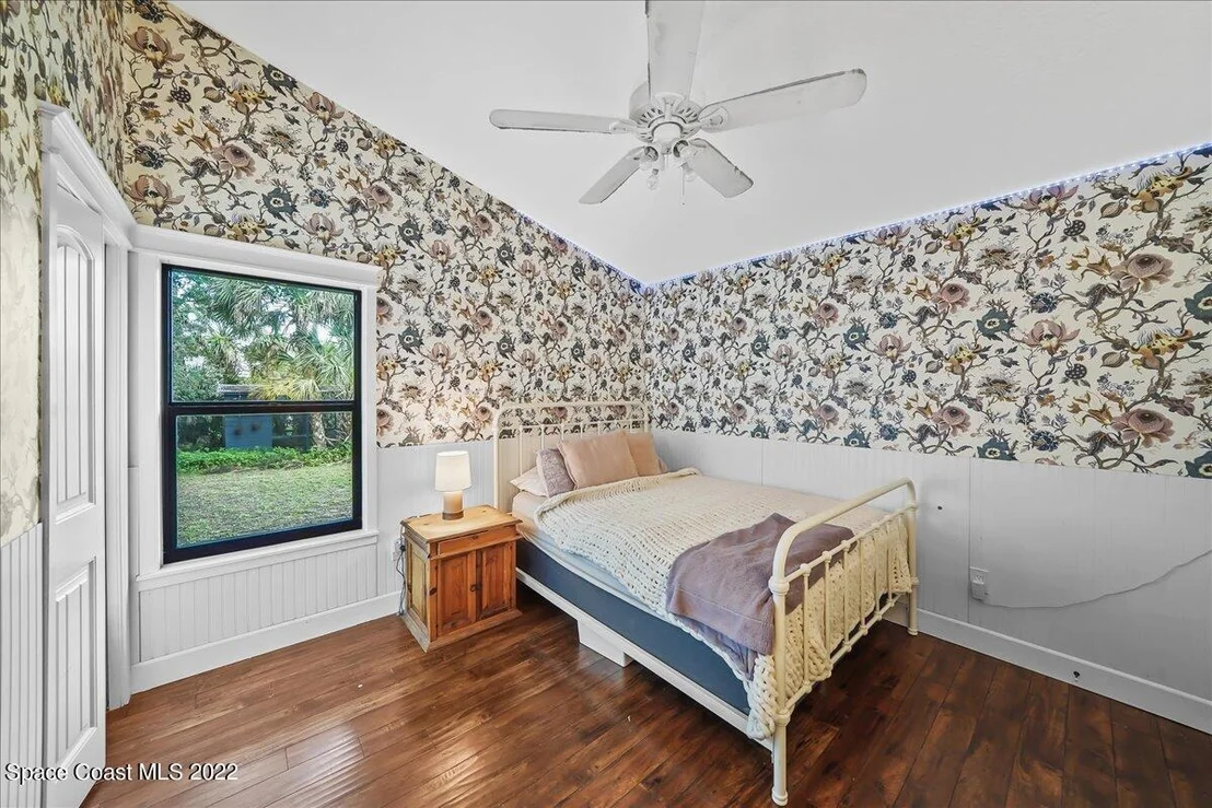 Photo of 3385 Grant Road