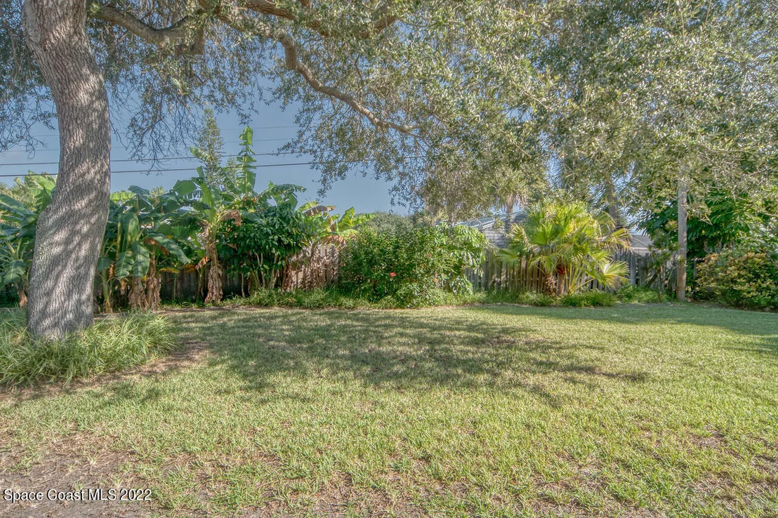 Photo of 310 12th Terrace