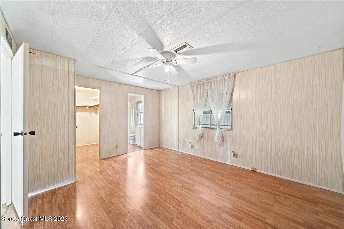 Photo of 4500 Gail Boulevard