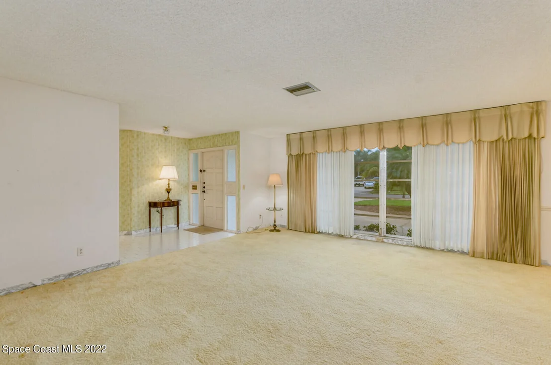 Photo of 313 Albacore Place