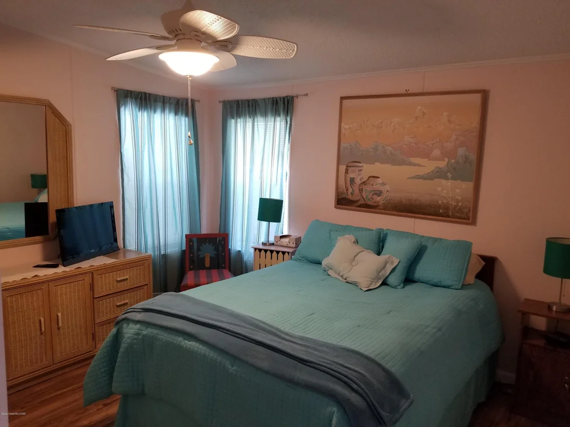 Photo of 905 Spruce Street
