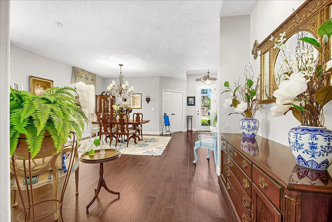 Photo of 2050 Bridgeport Circle