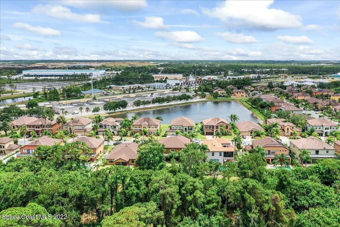 Photo of 1405 Talon Way