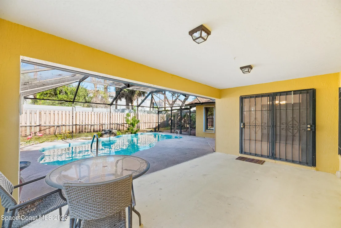 Photo of 4280 Silver Lake Drive