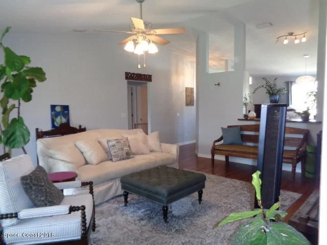 Photo of 827 Honeysuckle Drive