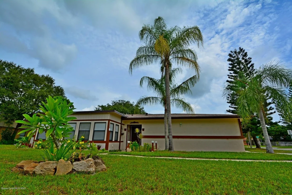 Photo of 295 Myrtlewood Road