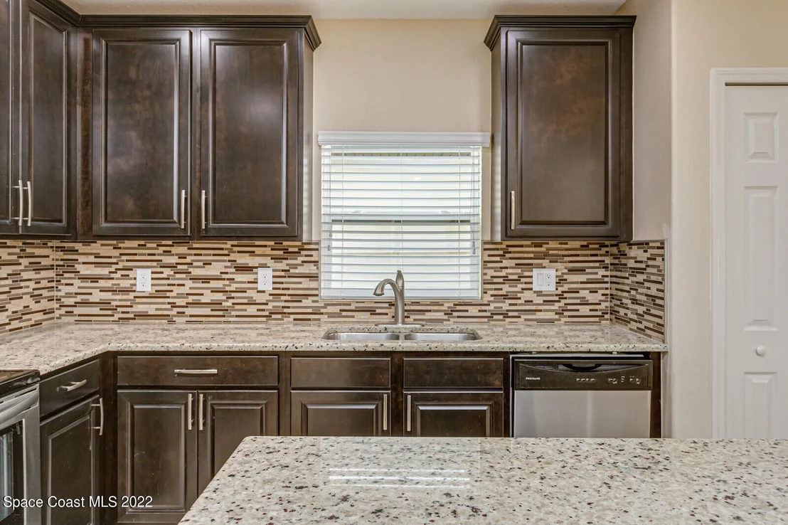 Photo of 1275 Fuji Drive
