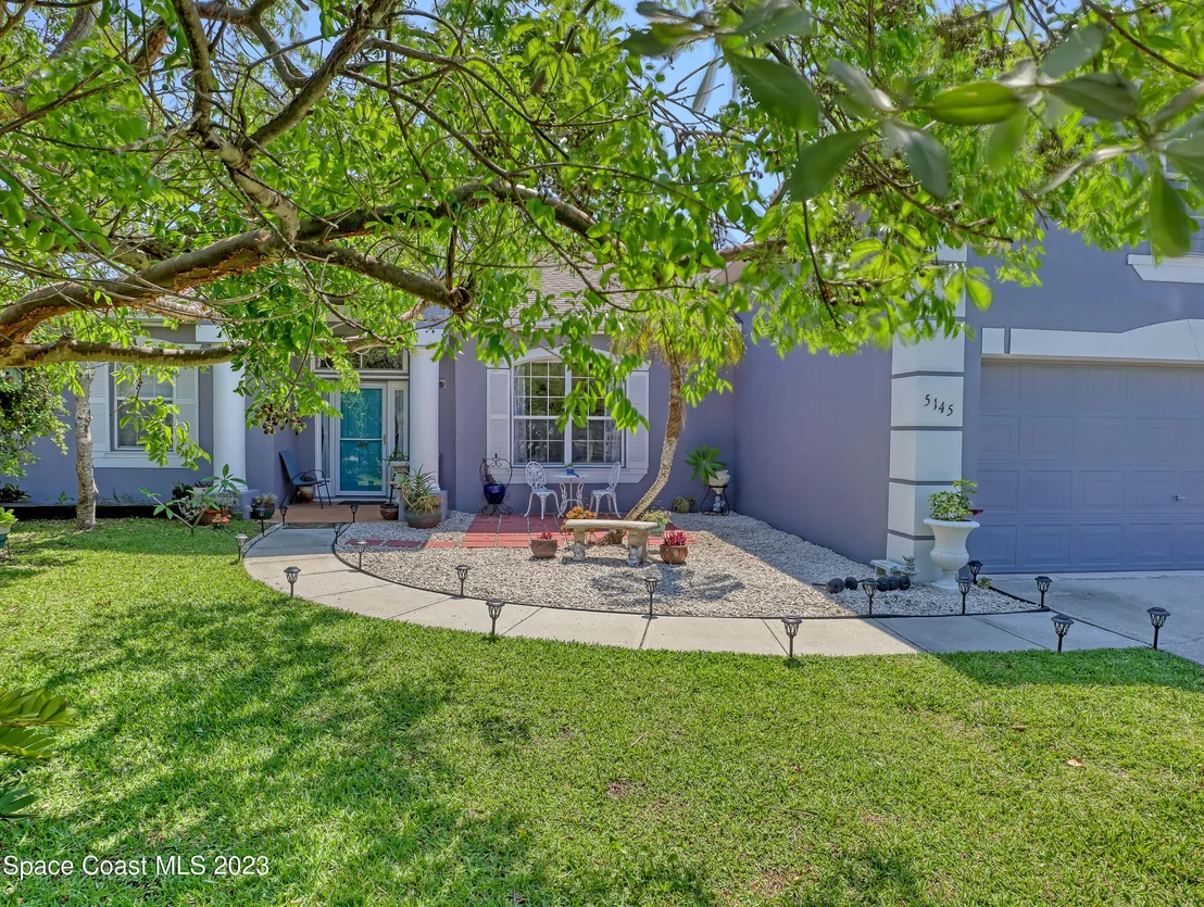 Photo of 5145 Palm Drive