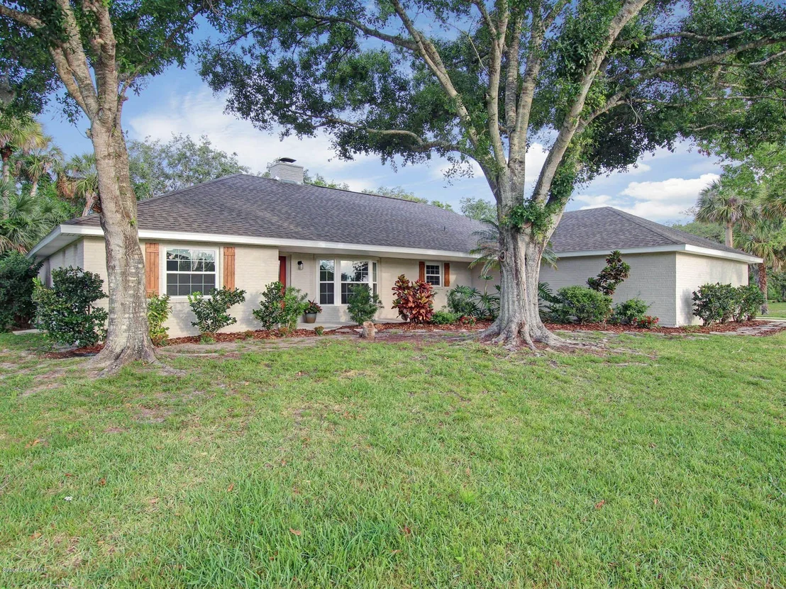 Photo of 4380 Country Road