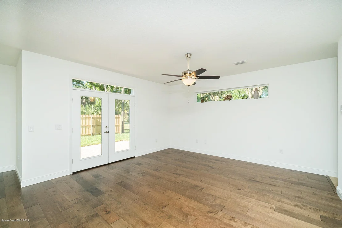 Photo of 103 Lagoon Avenue