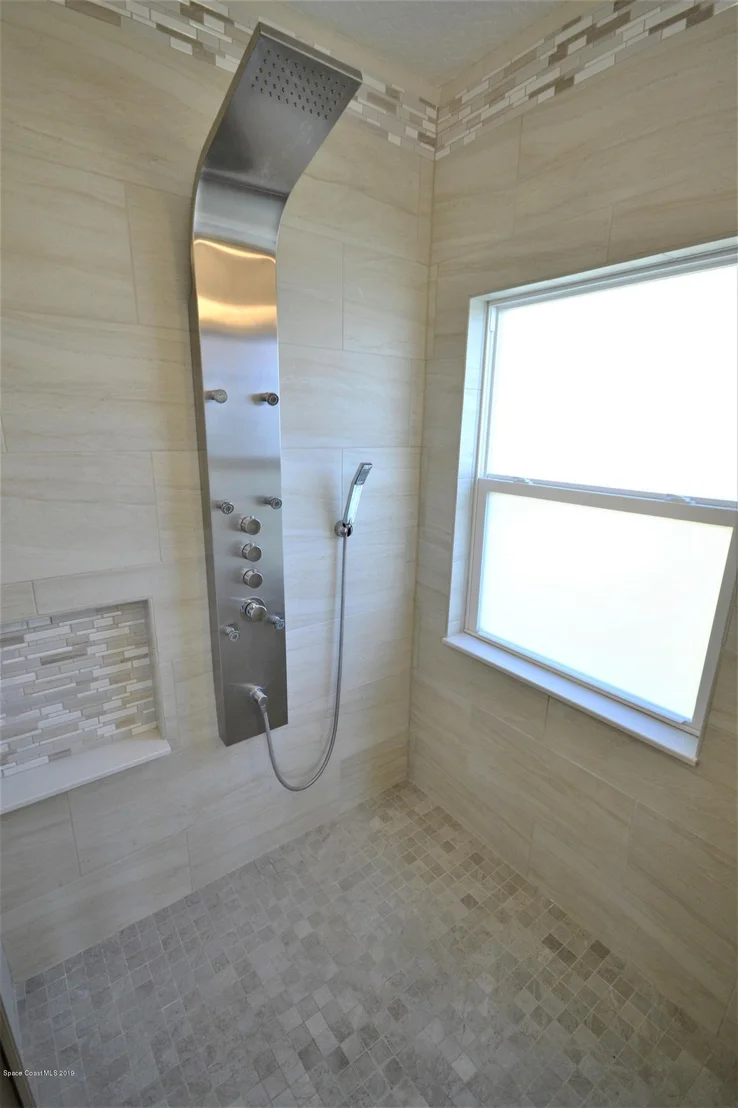 Photo of 960 Fiddleleaf Circle