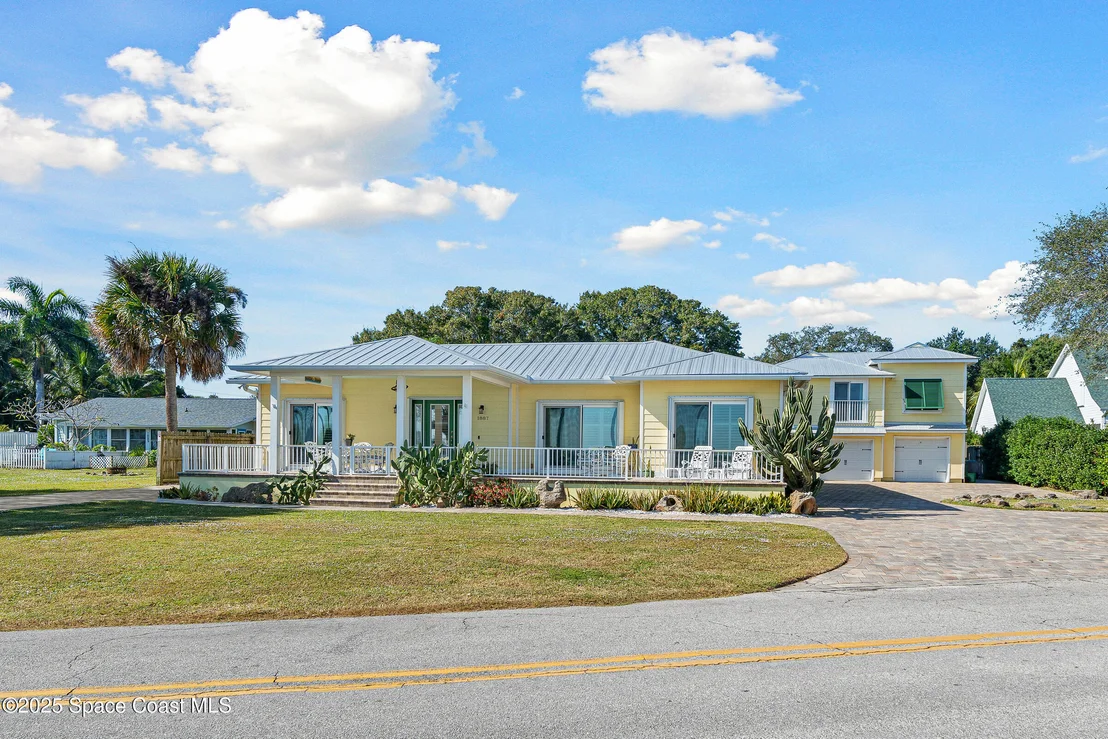 Photo of 1887 Rockledge Drive