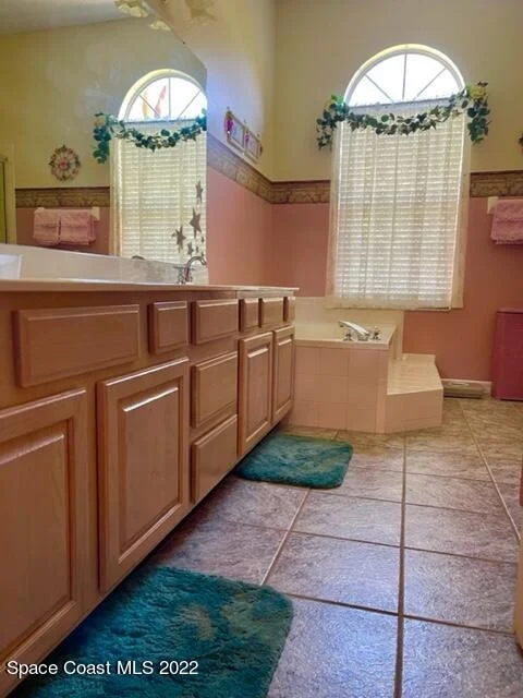 Photo of 987 Whisperpine Drive