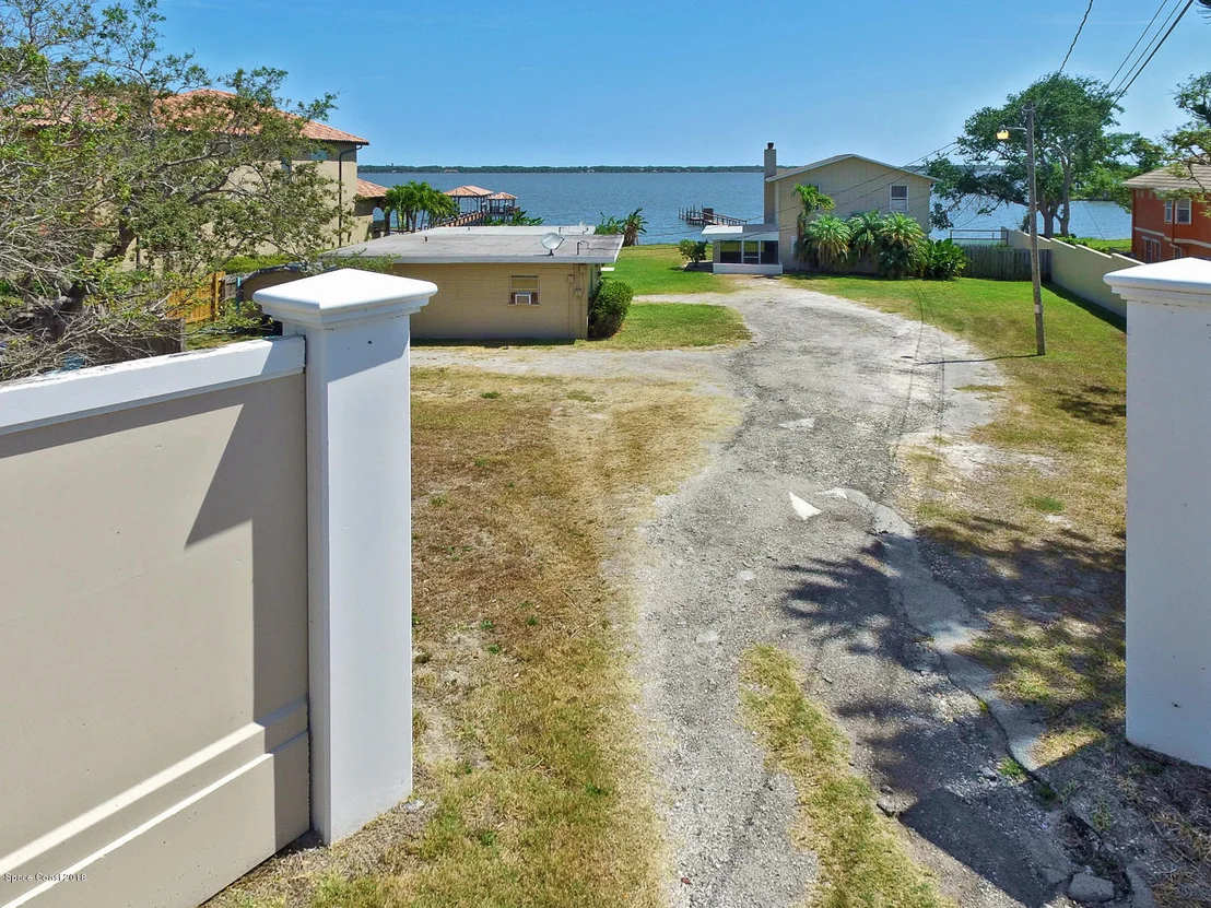 Photo of 6475 N Highway 1 N