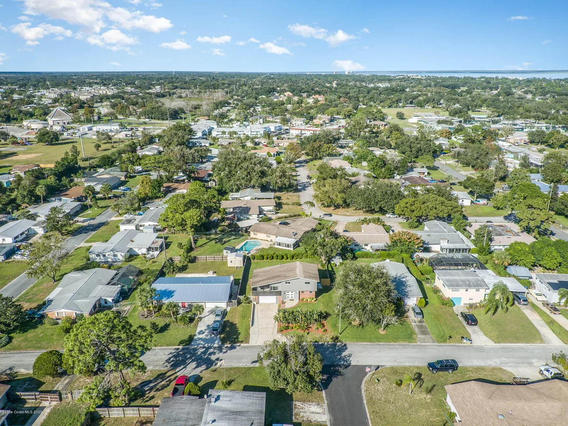 Photo of 960 Forest Road