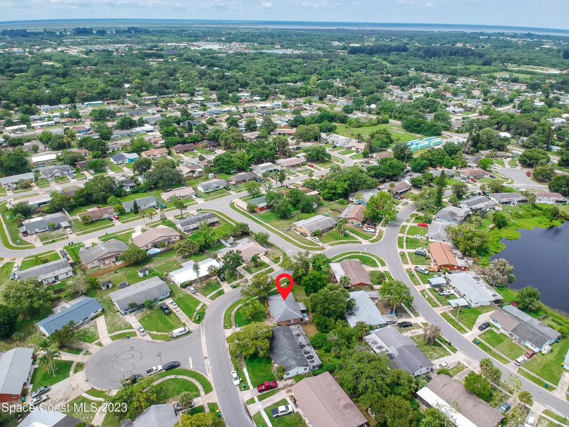 Photo of 746 Venus Drive