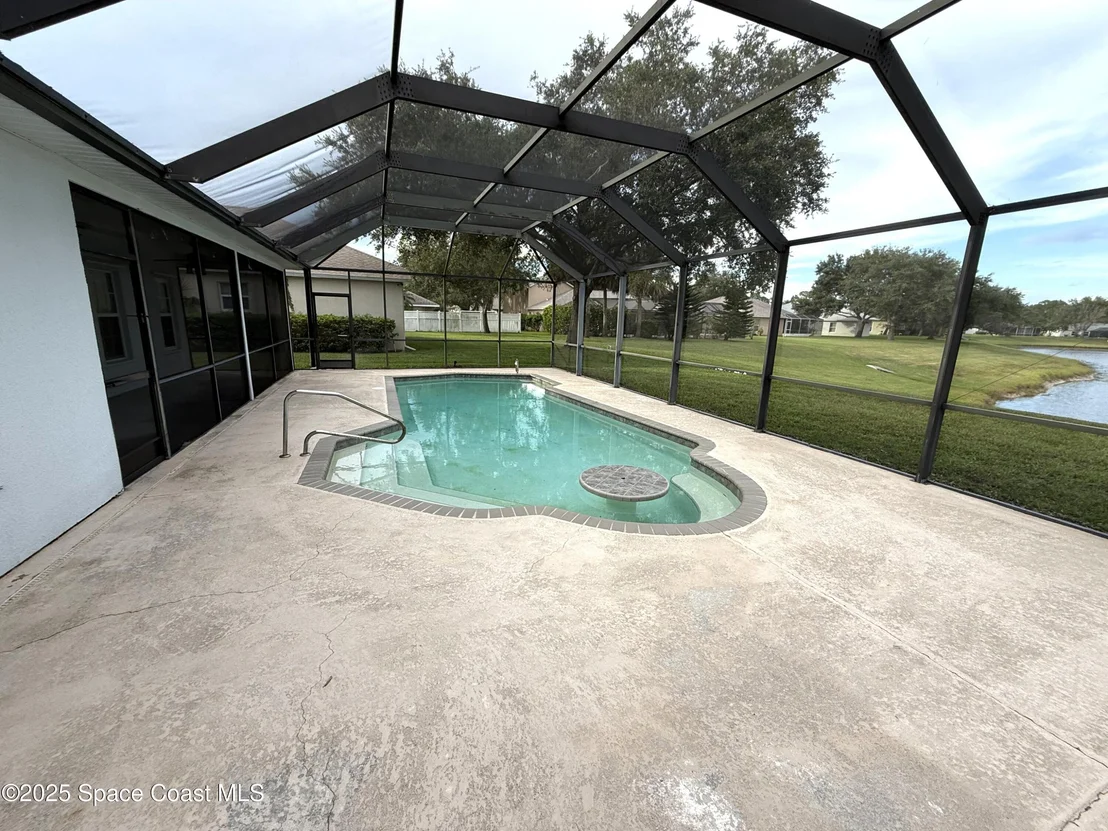 Photo of 1785 Windbrook Drive