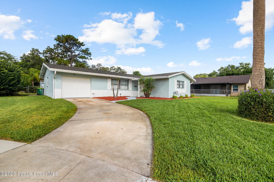 Photo of 2919 Colchester Road