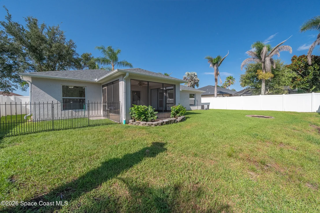 Photo of 883 Del Mar Circle