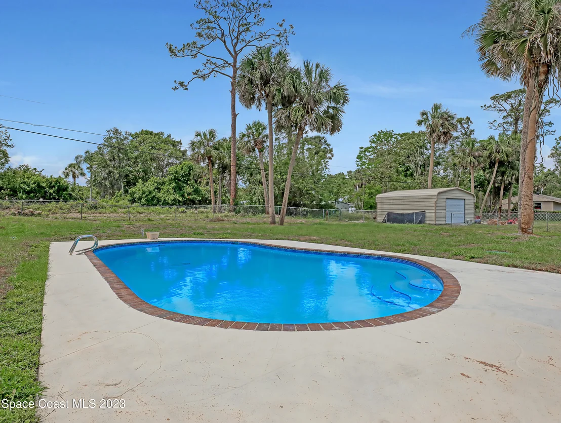 Photo of 545 Conifer Street