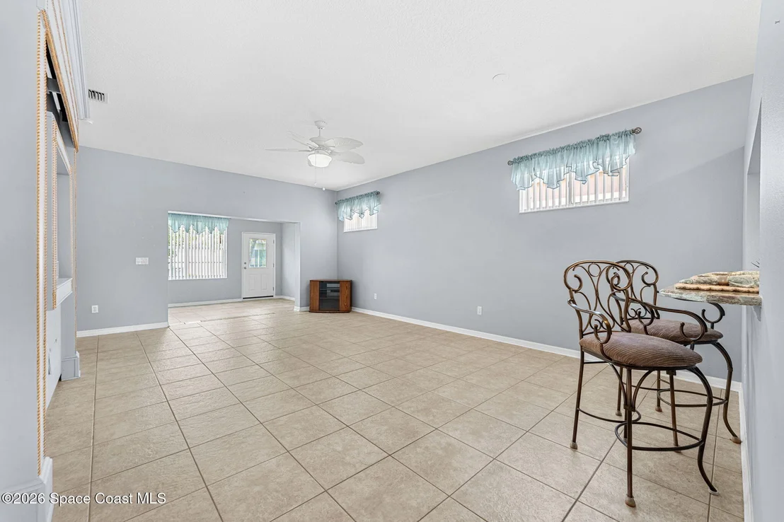 Photo of 1065 S Fork Circle